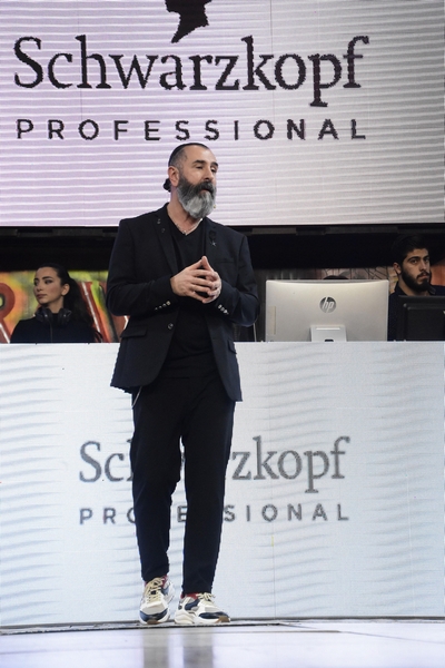 MOREVIBRANCE Relaunch by Schwarzkopf Professional